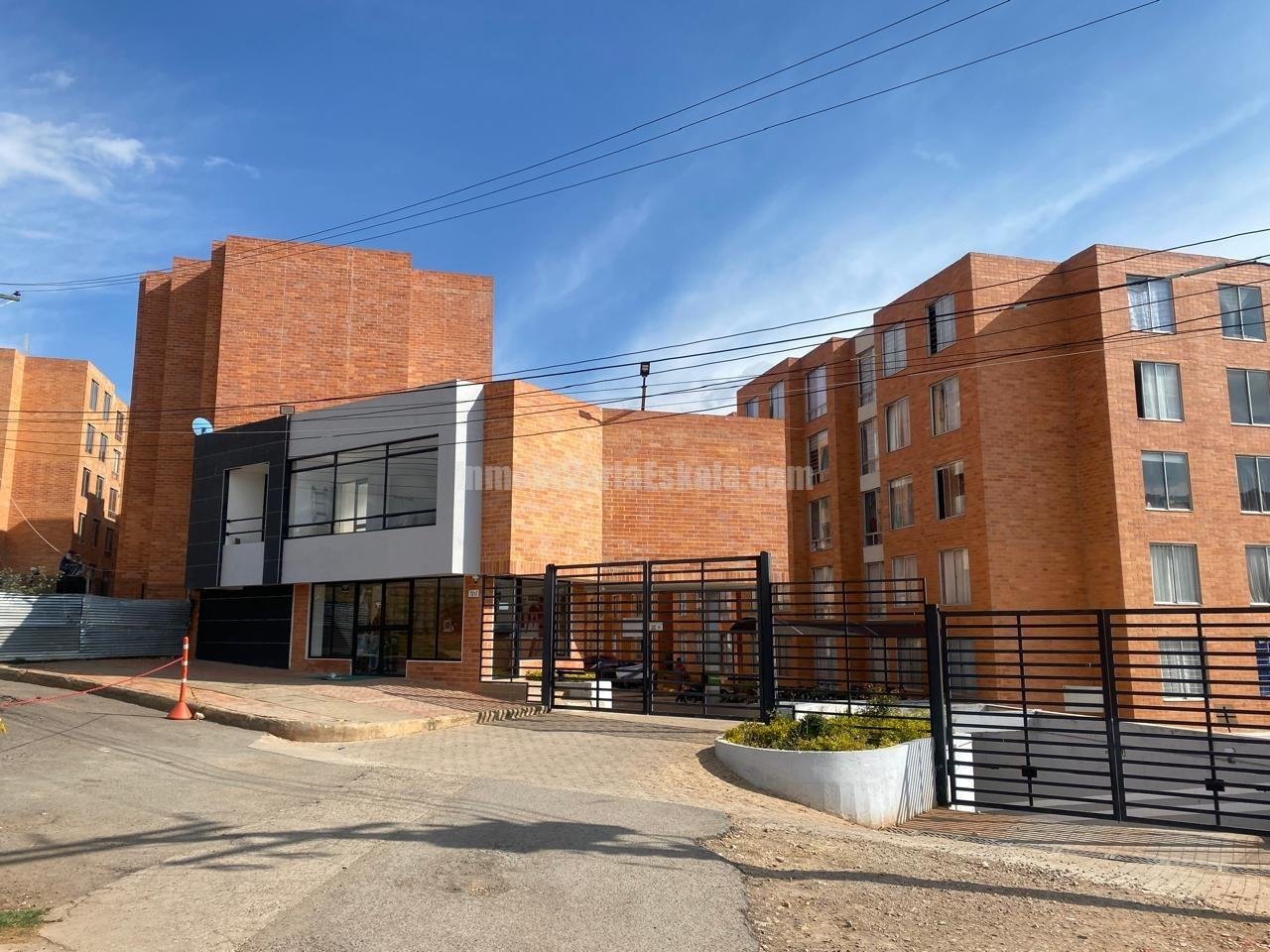 VENDE APARTAMENTO CONJUNTO ARBORETO